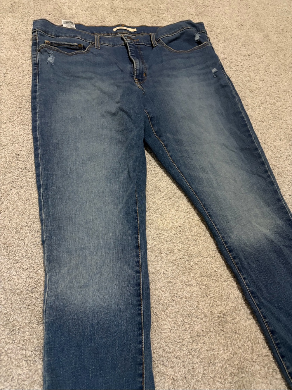 Levi’s 311 Shaping Skinny Jeans Womens Size 34 Light Wash Stretch Denim - Picture 5 of 8